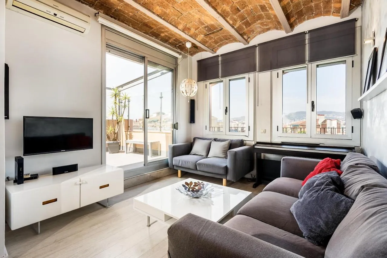Stunning 2-Bedroom Apartment With Two Terraces Barcelona