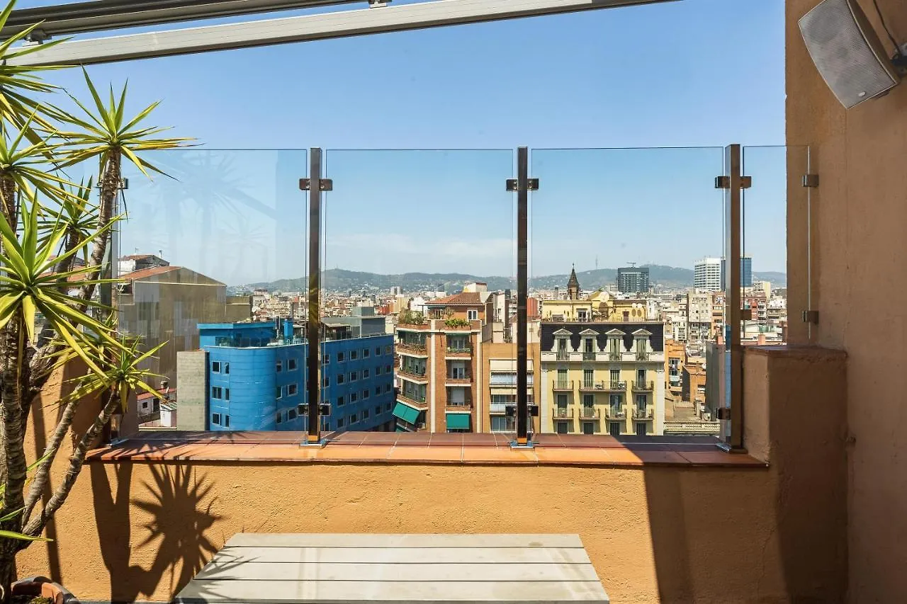 Stunning 2-Bedroom Apartment With Two Terraces Barcelona